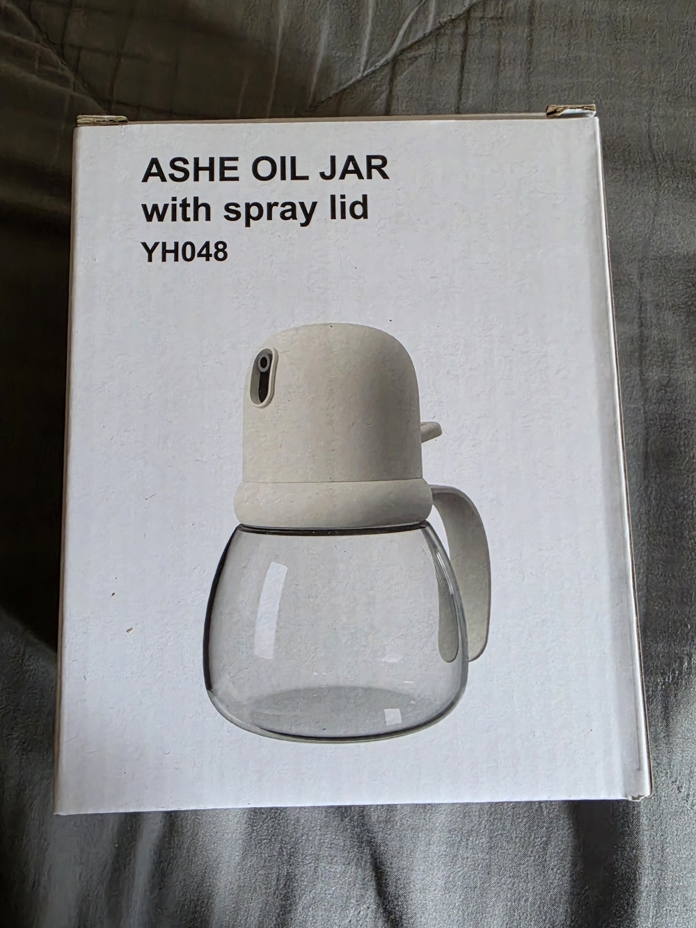 Ash Cream Oil Jar with Spray Lid - Cream